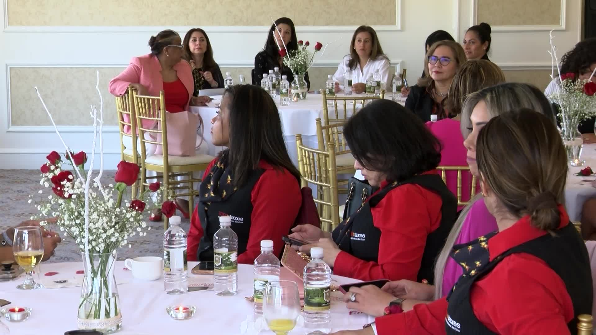 Thumbnail image for MCOL: Latinas USA