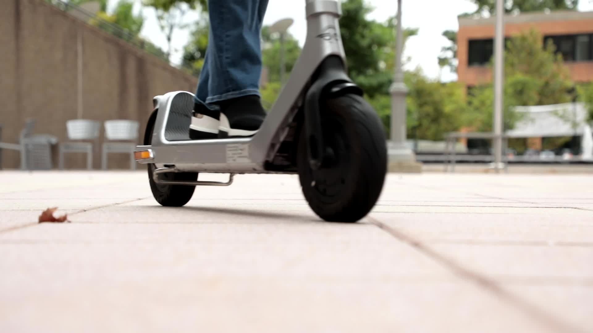 Thumbnail image for MCOL: E-Scooter Spanish