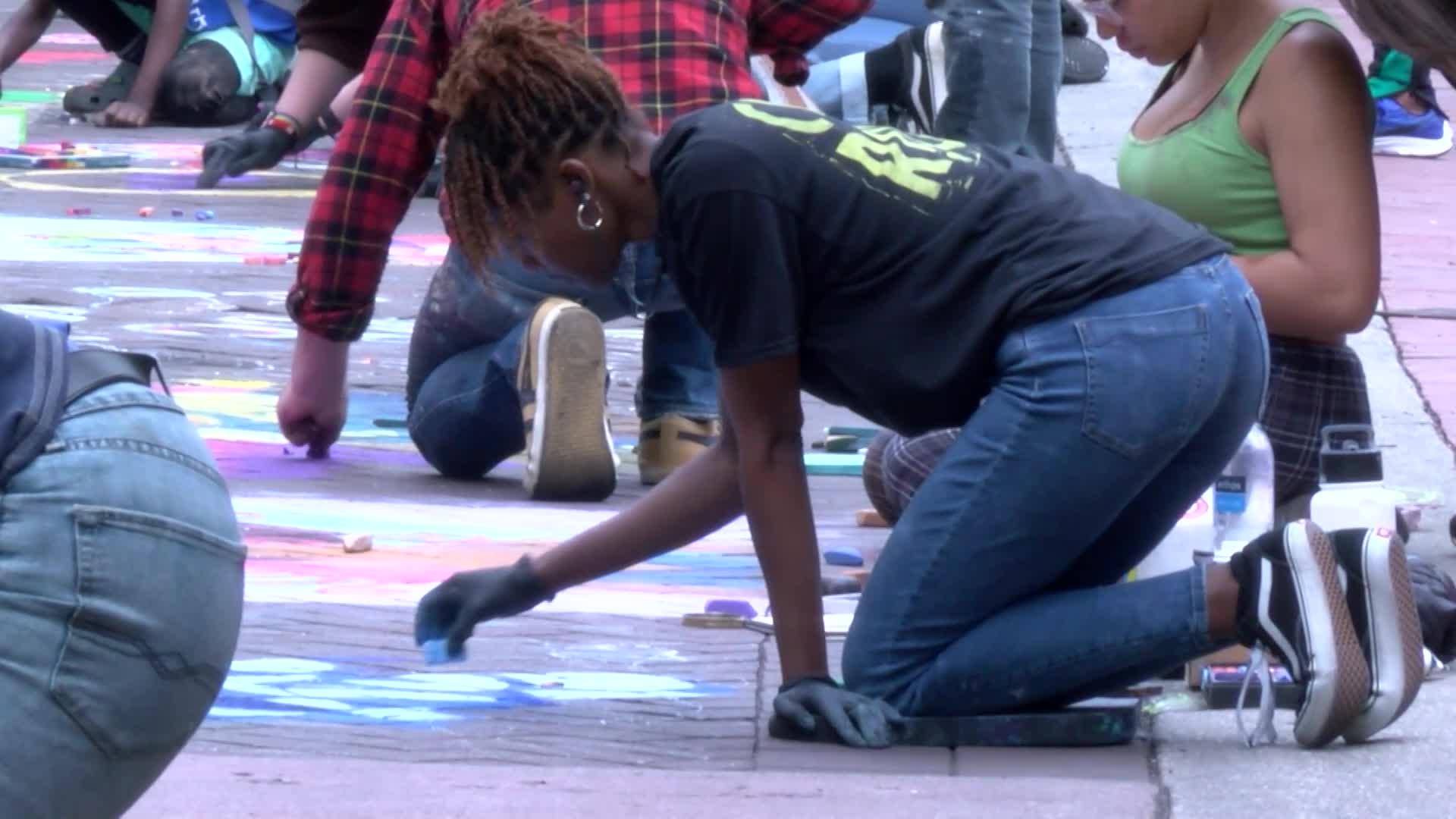 Thumbnail image for MCOL: Chalk Art Festival Created in Silver Spring