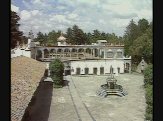 Thumbnail image for Destinos: An Introduction to Spanish; "Episodio 46: Las empanadas"